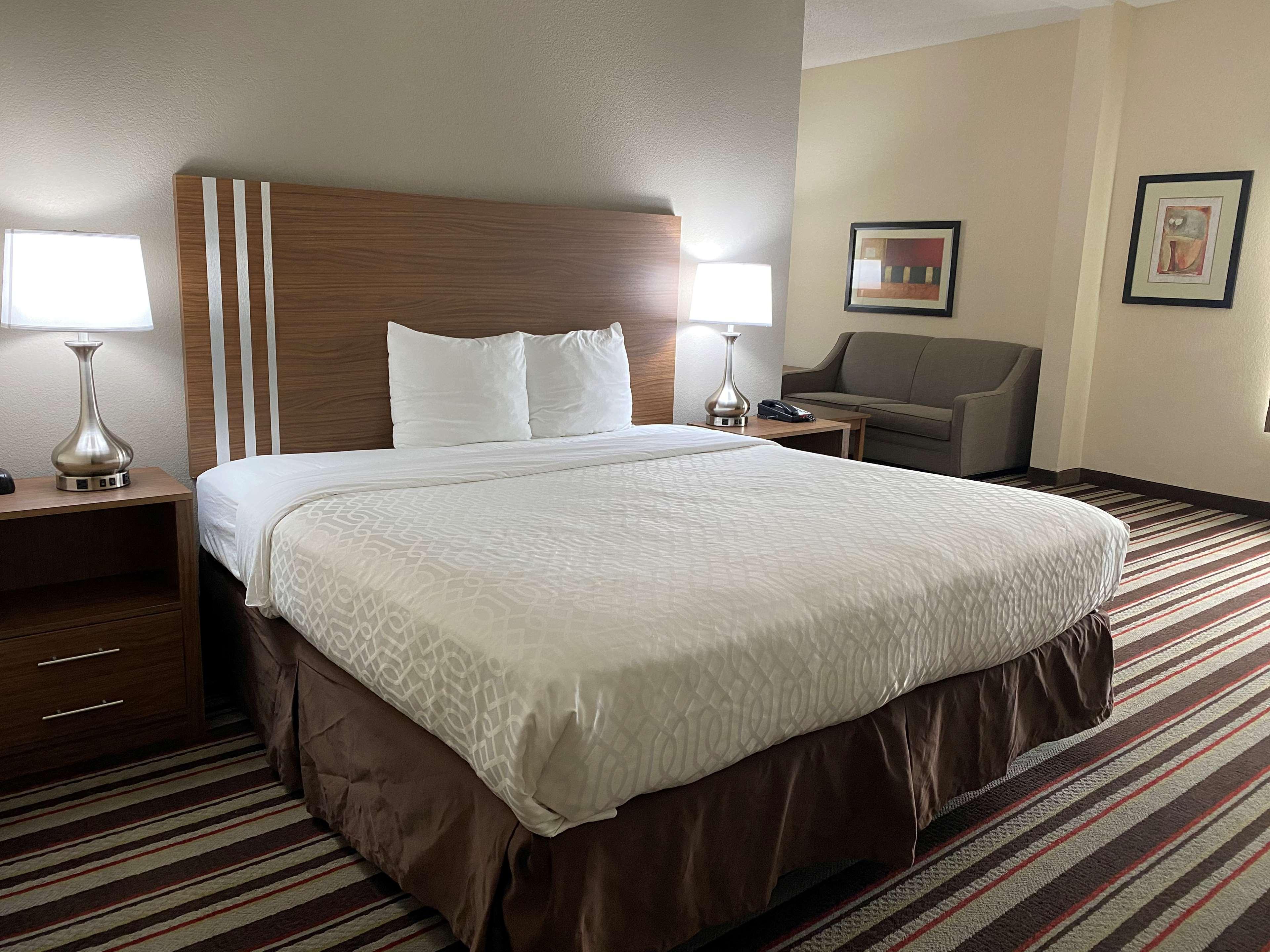 Western Windsor Inn&suites